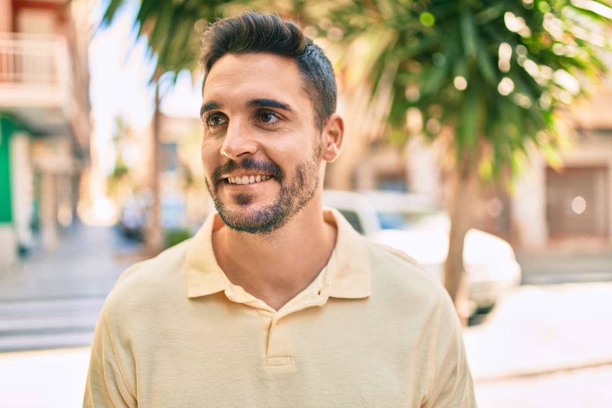 Zirconia dental implants