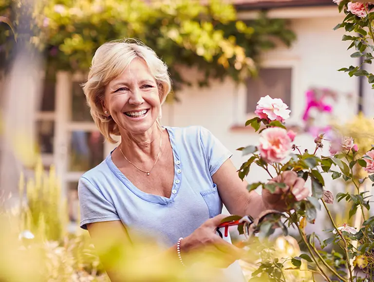 Peri-implantitis prevention through maintenance